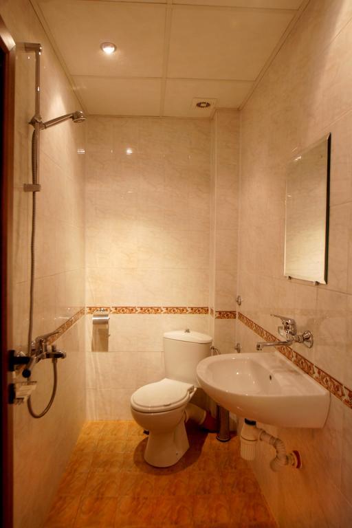 Family Hotel St. Constantine And Helena Ivaylovgrad Buitenkant foto